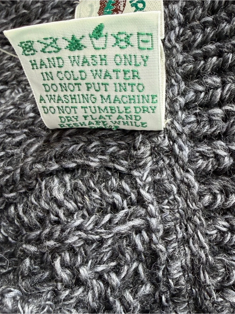 Aran Crafts 100% Merino Wool Irish Cable Fisherman Cabincore Men’s XL Sweater